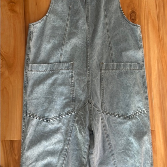 Casual Women's Blue Denim Jumpsuit - Picture 2 of 8